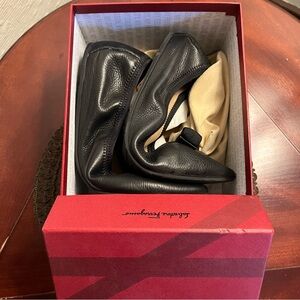 New in Box Salvatore Ferragamo Black Leather Foldable Ballet Flats